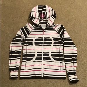 Lululemon scuba hoodie size 6